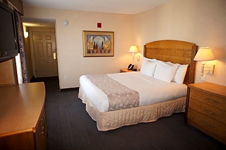 2 Double Beds Non-Smoking