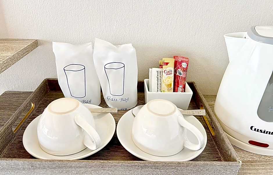 Ayothaya Riverside Hotel