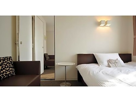7 Days Hotel Plus - Vacation STAY 84911