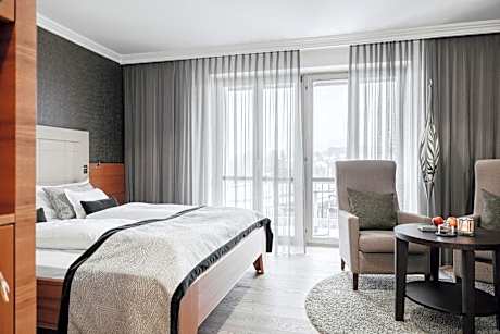 Double or Twin Room with Balcony