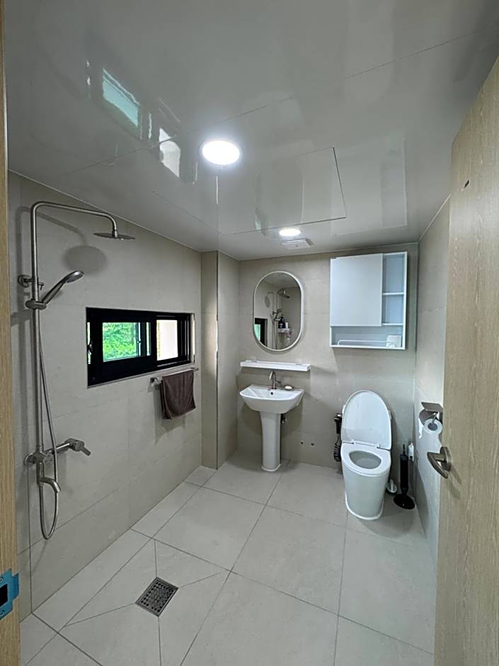 Lakestone&Hotel Sokcho