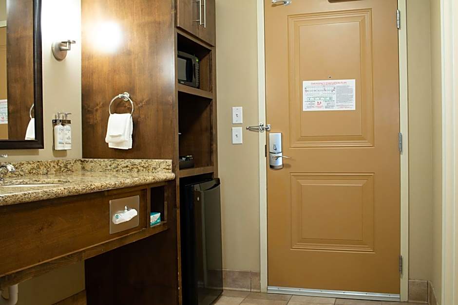 Holiday Inn Express Hotel And Suites Williston By IHG