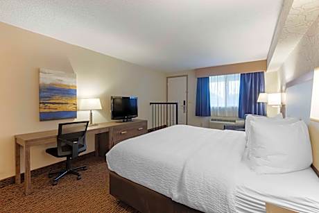 1 Queen Bed, Non-Smoking, High Speed Internet Access, Coffee Maker, Hairdryer, Iron And Ironing Boar