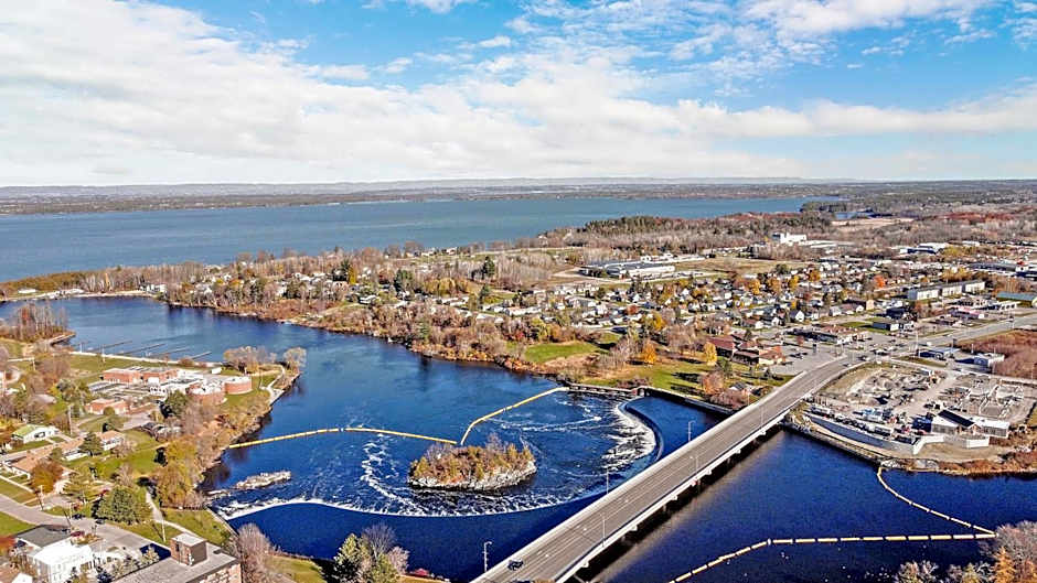 Ramada by Wyndham Arnprior