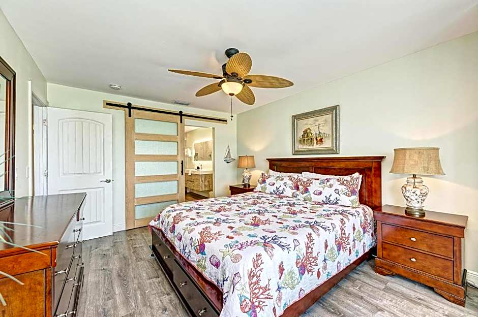 Anna Maria Island Beach Palms 5B