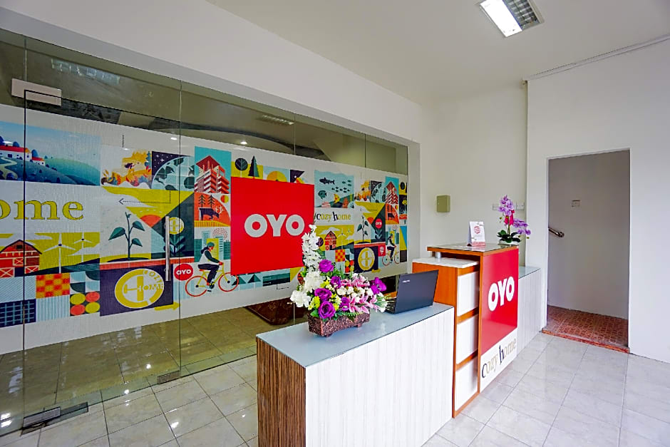 Super OYO 1838 COZY Home