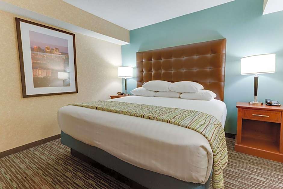 Drury Inn & Suites Birmingham Grandview