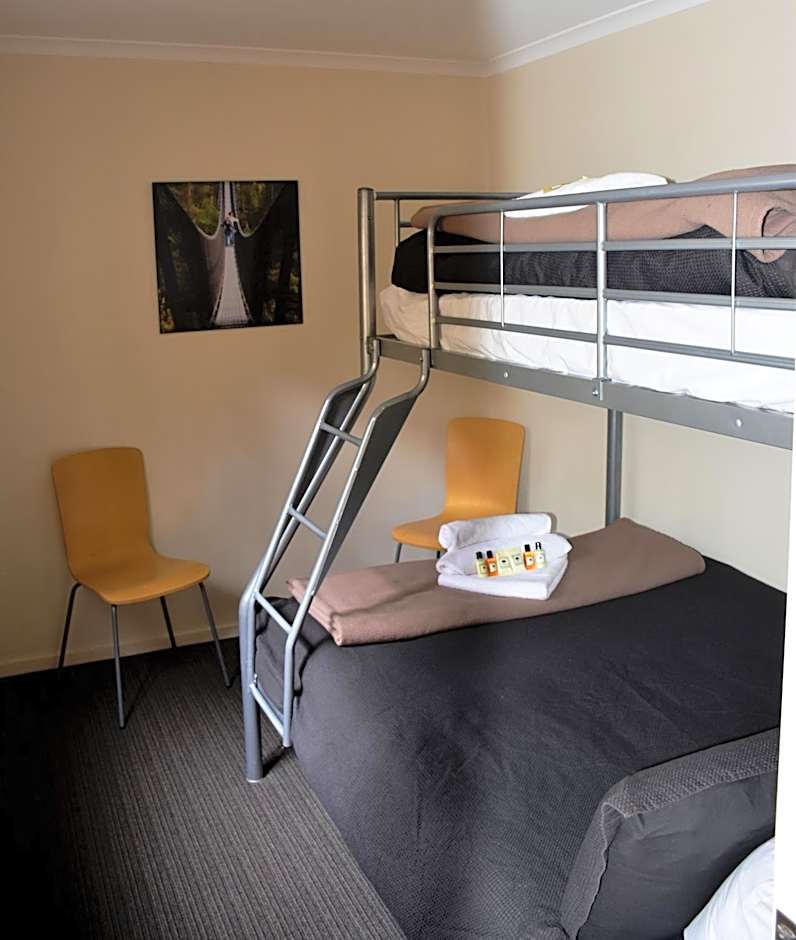 Tahune AirWalk Cabin and Lodge