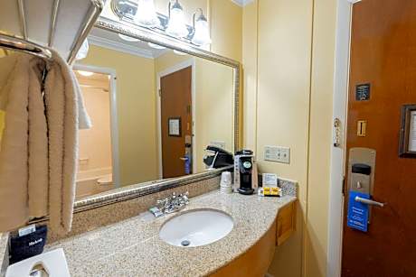 King Room - Relaxation Room/Non-Smoking