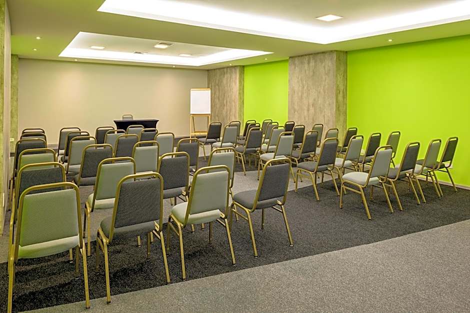 ibis Styles Curitiba Centro Civico