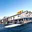 Super 8 by Wyndham Imlay City