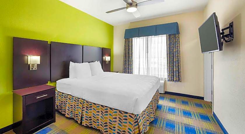 Best Western Plus Pratt