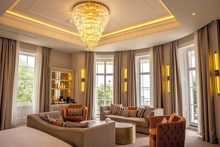 Dover Marina Hotel & Spa, Tapestry Collection by Hilton