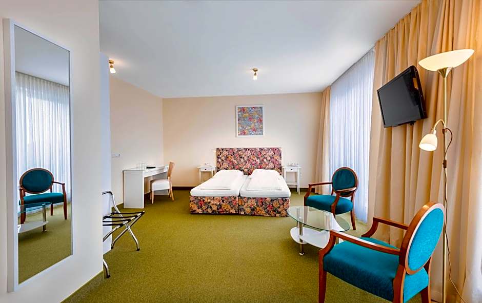 ALPHA HOTEL Hermann von Salza