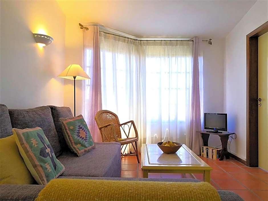 Apartamentos Quinta Mae dos Homens