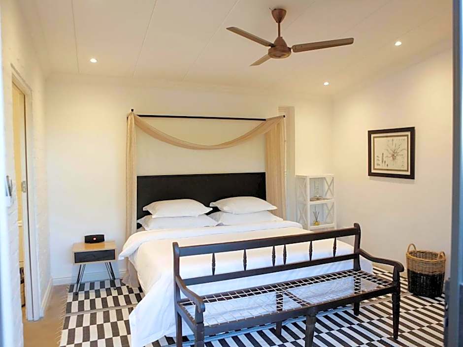 Liedjiesbos Urban Olive Farm Accommodation