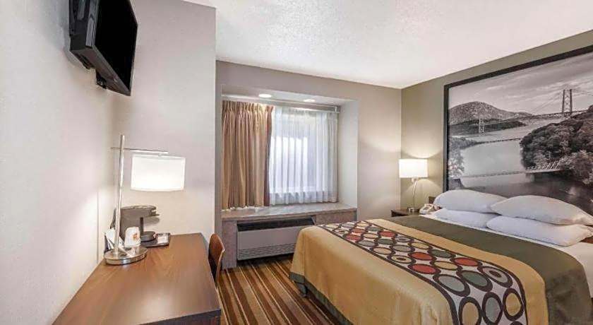 Super 8 by Wyndham Schenectady/Albany Area