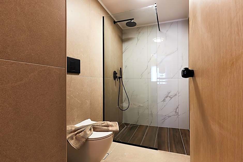 Lotus Rise Hotel - Adults Only