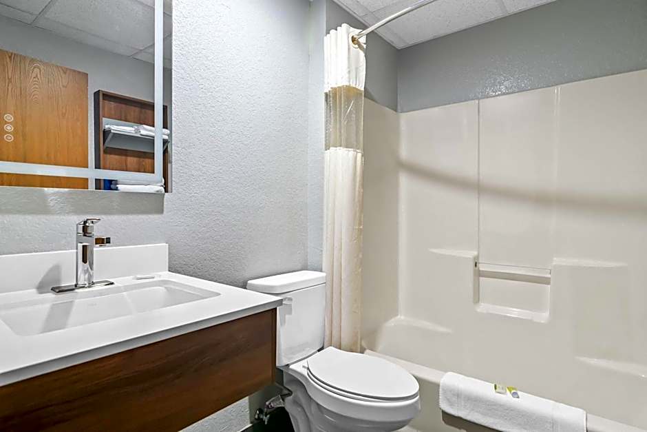 Microtel Inn & Suites By Wyndham Joplin