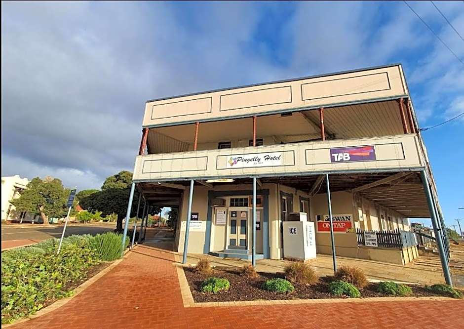 Pingelly Hotel