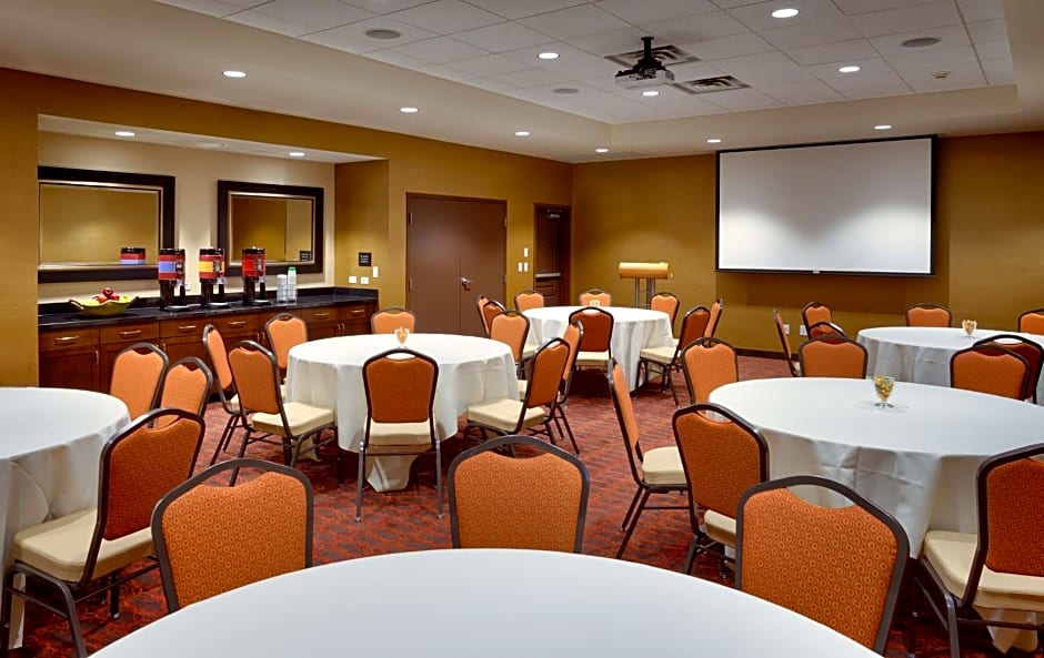 Hampton Inn By Hilton Omaha/West Dodge Road, Old Mill