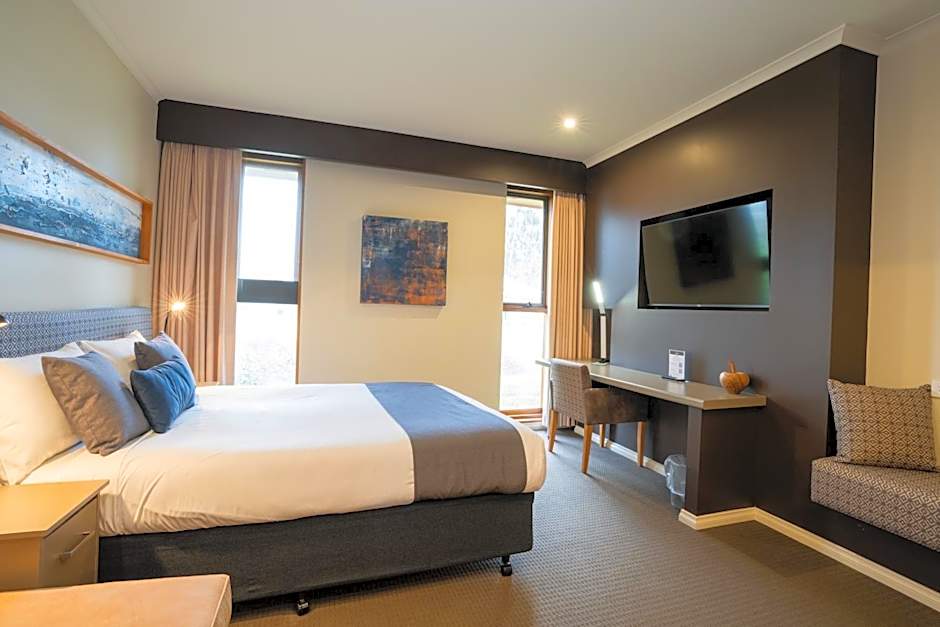 Sovereign Park Motor Inn