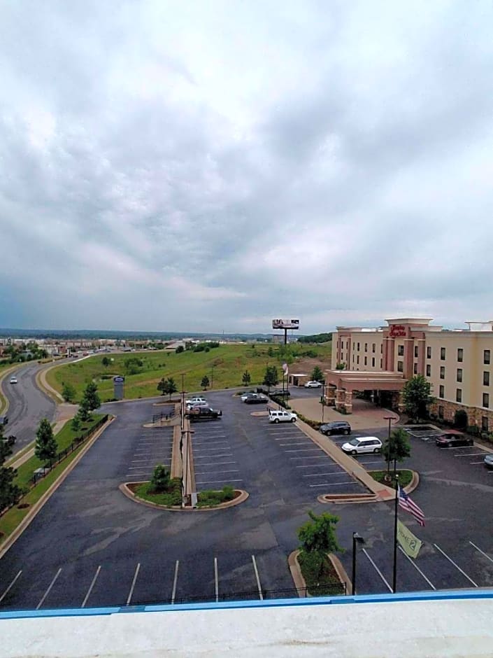 Hampton Inn & Suites Tulsa/Tulsa Hills