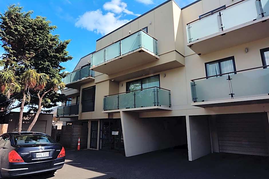 BeachLife Apartments