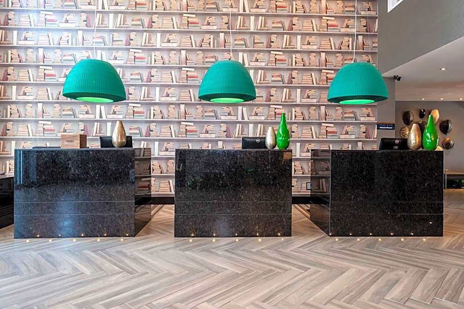 Sandman Hotel Oakville