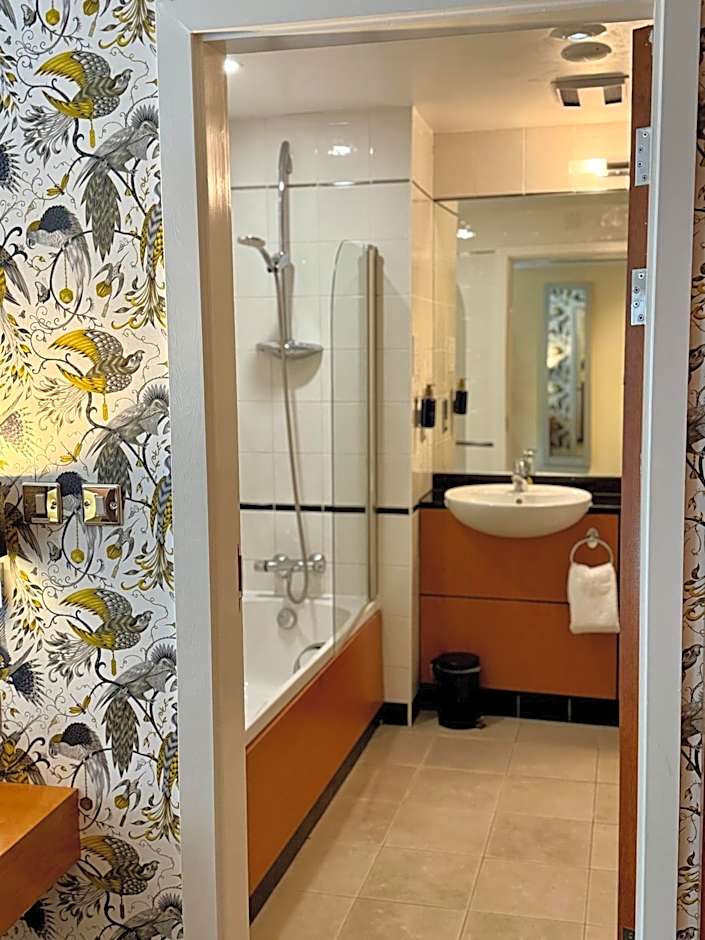 Wild Pheasant Hotel & Spa