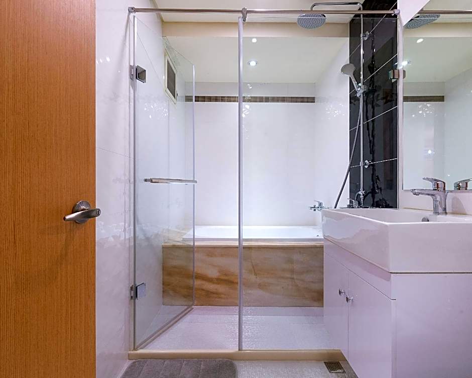 Zhongxiao Fuxing Sogo 3B2b 2 Min to MRT