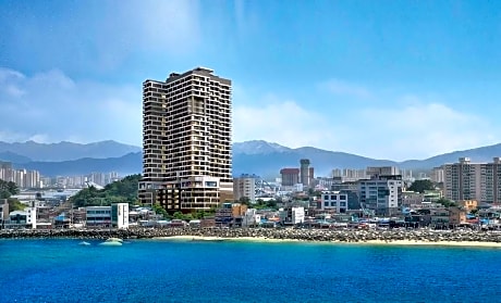 Sokcho I-Park Suite Hotel & Residence