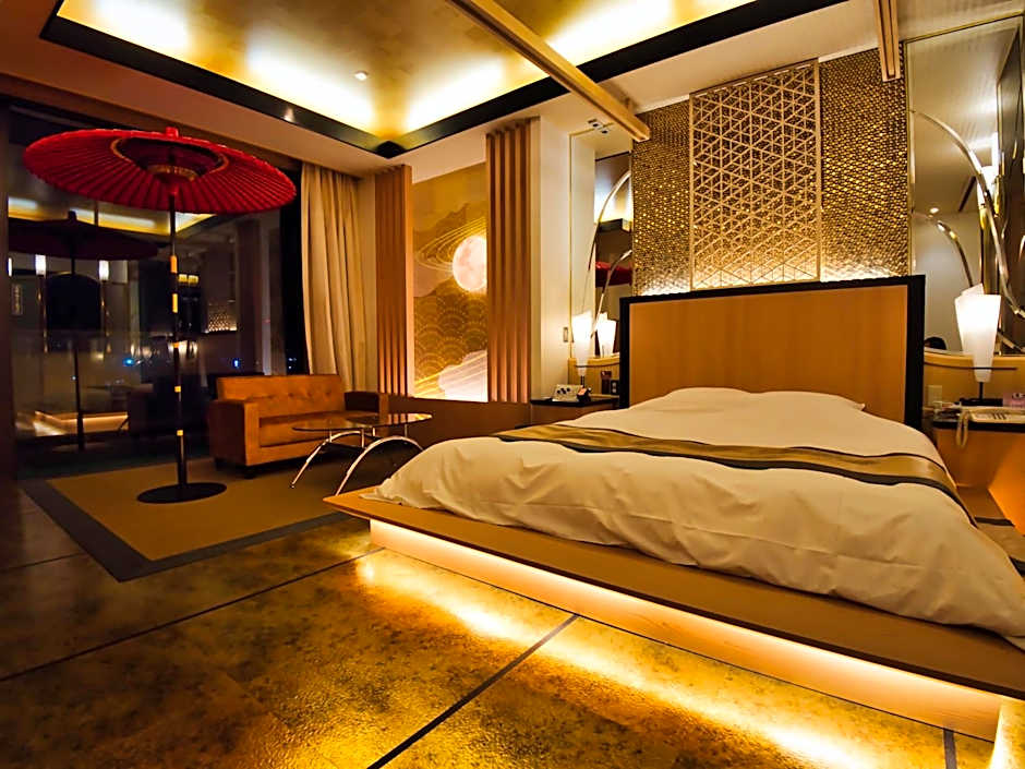 SKY PARADISE スカイパラダイス　ラクエン