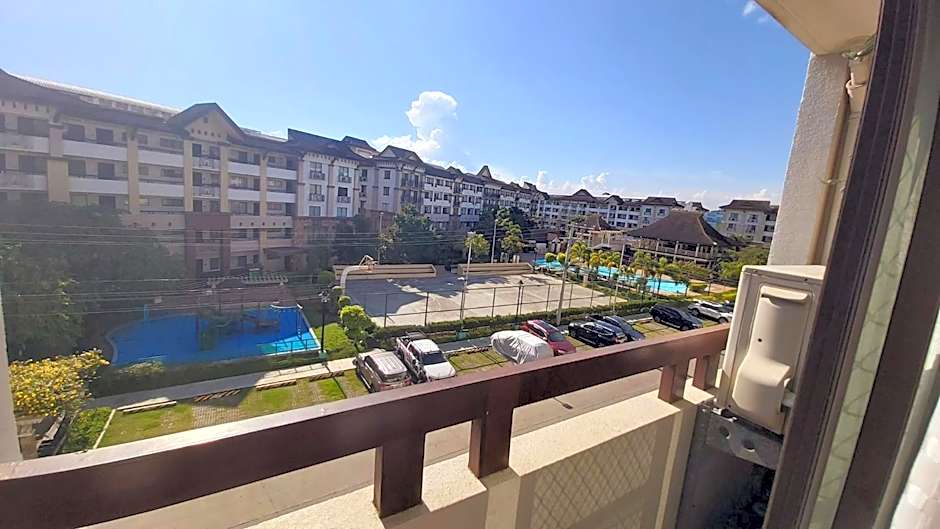 One Oasis A5 Free Pool 3mins walk SM Mall Davao