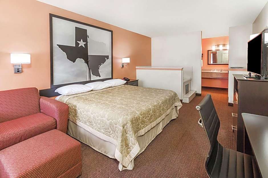 Premier Inn Palestine