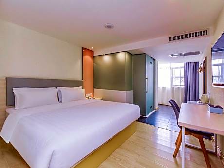 7 Days Inn Zhaotong Zhaotong College Fada Square
