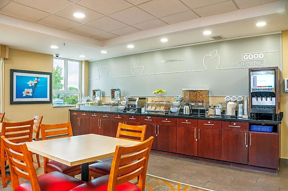 Comfort Inn & Suites