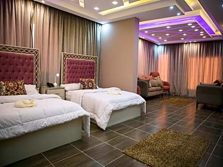 Pyramids View Suite