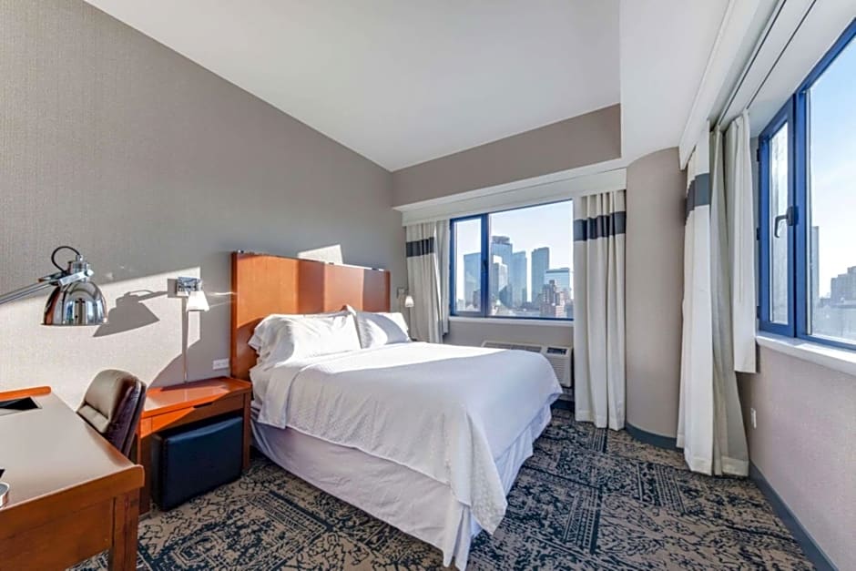 Vista LIC Hotel - Best Western Premier Collection