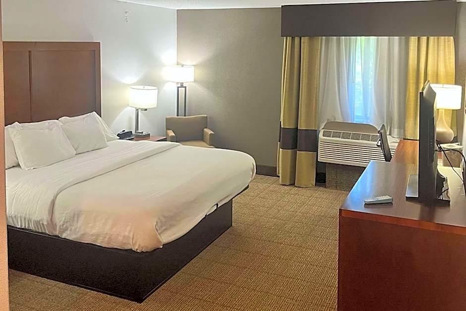 Comfort Inn & Suites