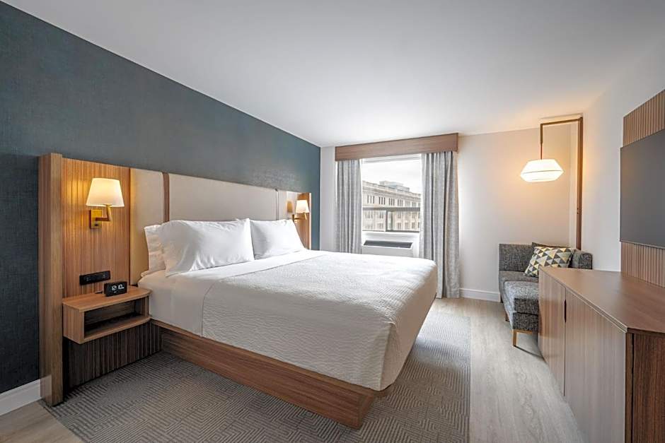 Holiday Inn & Suites Winnipeg Downtown By IHG