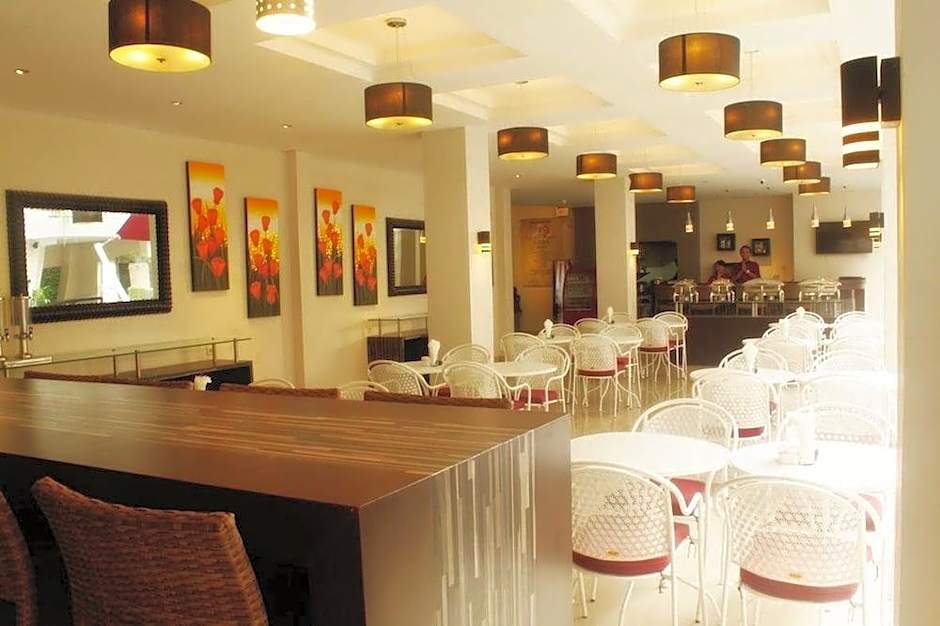 Losari Sunset Hotel