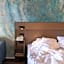 Hotel Baia Azzurra - Lake Front