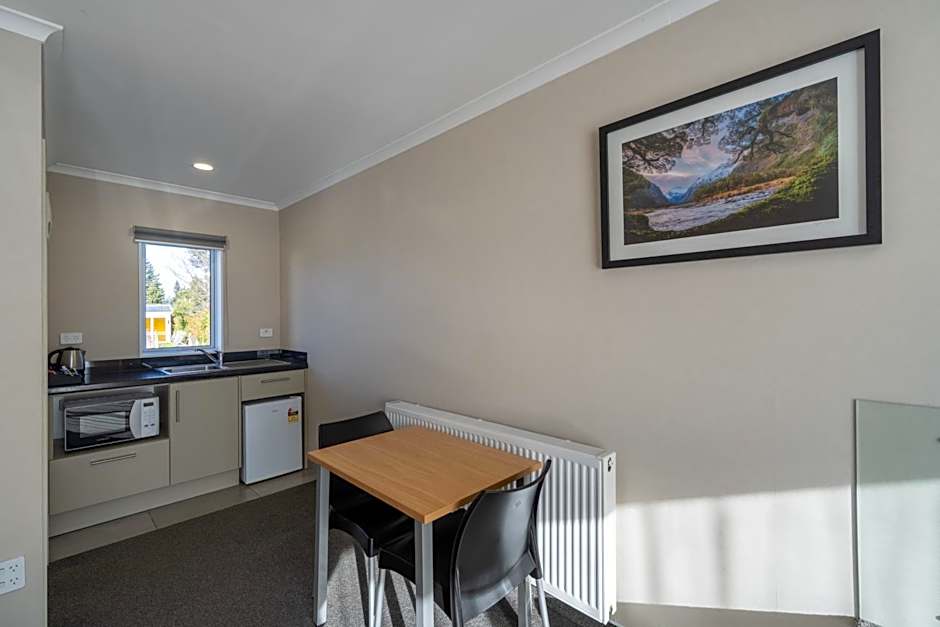 Parklands Motel & Apartments Te Anau