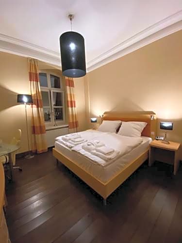 LiLi Living Hotel