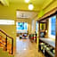 Hyunjin Tourist Hotel
