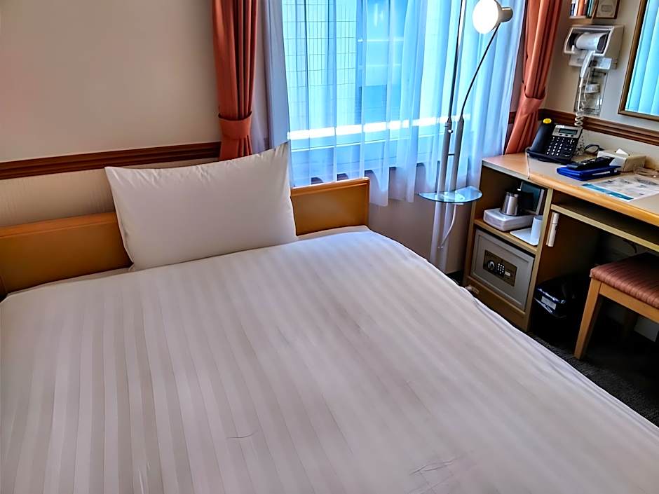 Toyoko Inn Shin-Osaka Chuo-Guchi Shinkan