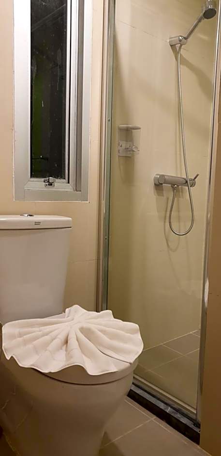 Vinary Hotel Sukhumvit - SHA EXTRA Plus