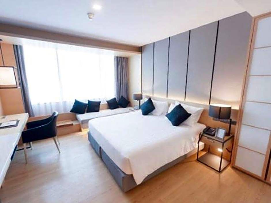 Arize Hotel Sri Racha