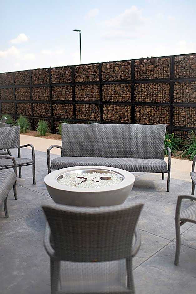 Holiday Inn Express & Suites Onalaska - La Crosse Area By IHG